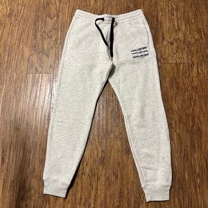 Hollister Co. Casual Joggers/Sweatpants Grey Size Medium